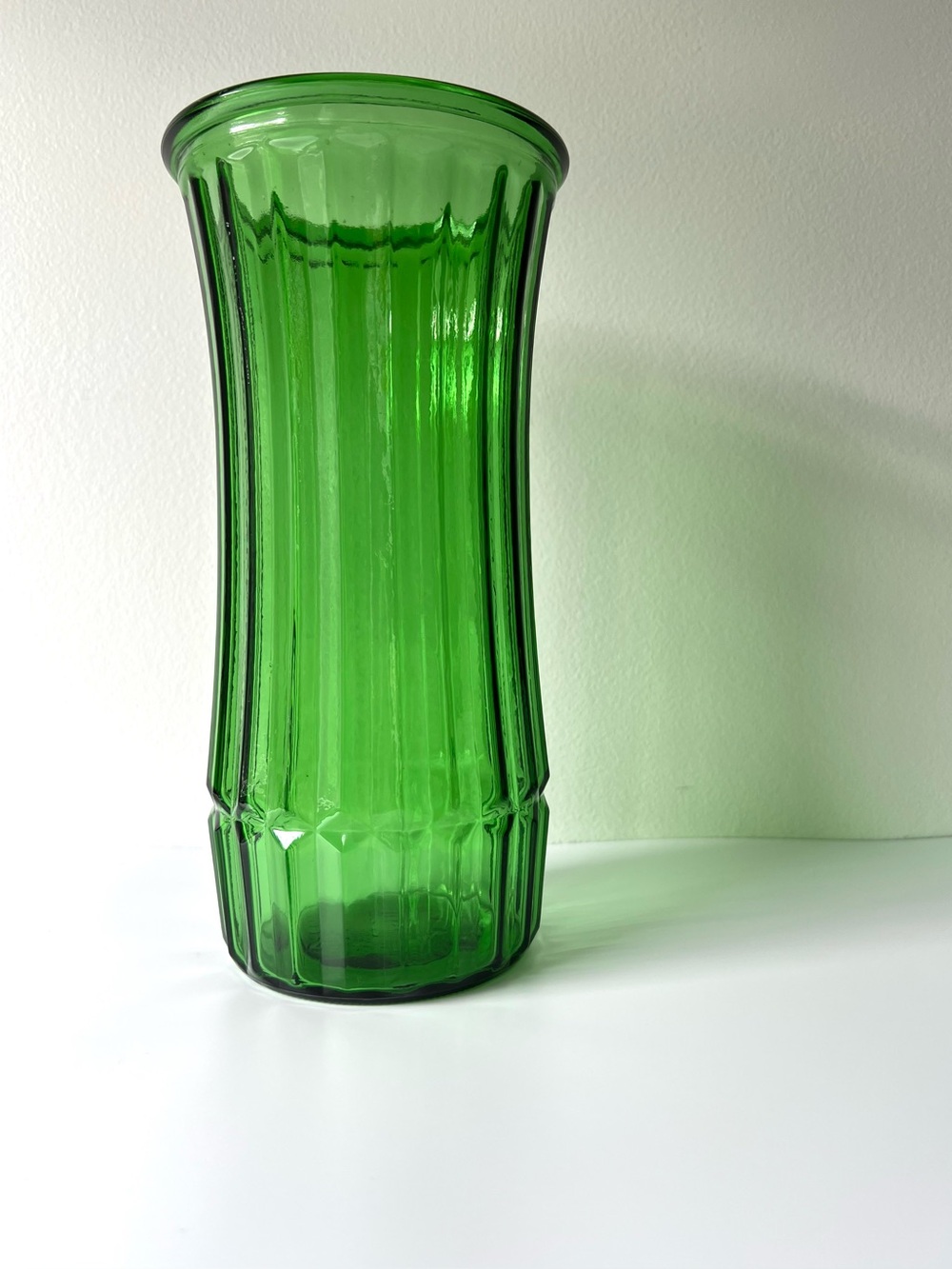 Vintage MCM Hoosier Glass 4089-C Emerald Green Ribbed Glass Florist Vase 9.75"H